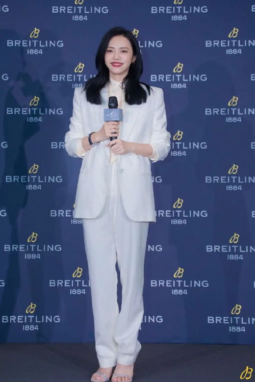 陈晓华从素人到演员的蜕变之路：揭秘她的成长历程与成功秘诀