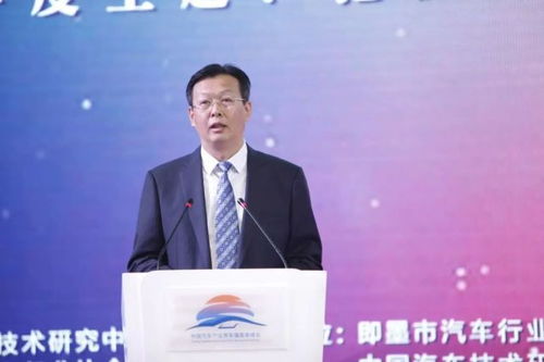 徐斌：从技术痴迷到行业领军，揭秘成功背后的成长轨迹与创新突破