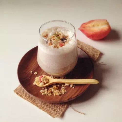 在家轻松制作美味奶昔：从经典到创新的完整指南，享受冰凉甜蜜时光