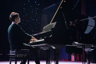 黄超音乐之路：从童年琴键到声音考古，揭秘如何创作触动心灵的独特音乐