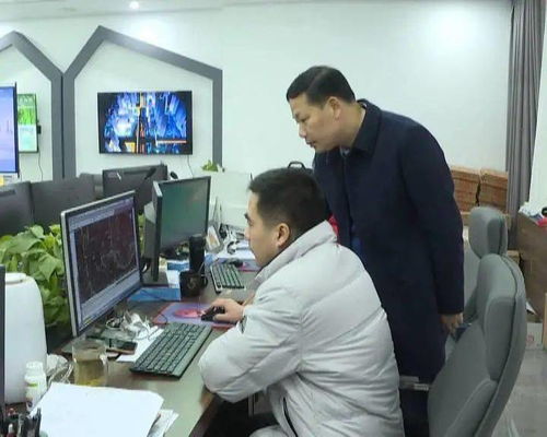 王国强：从车间技术员到智能制造领袖的务实成长之路