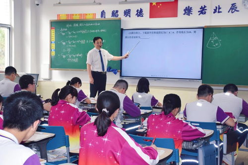 蓝铅笔数字艺术在线教育平台：零基础到专业画师的系统学习指南