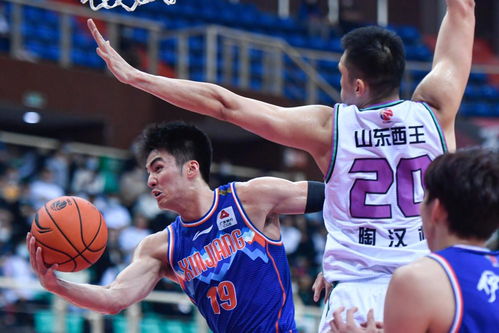 苏伟职业生涯数据、薪资与市场价值全解析：揭秘CBA蓝领中锋的稳健成长之路