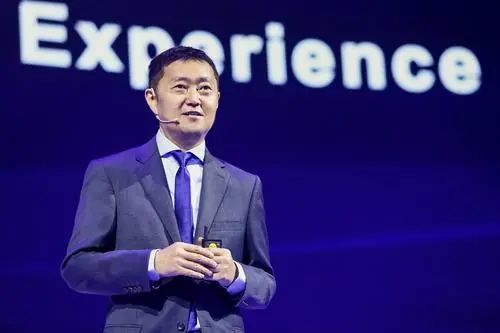 张志东：从腾讯技术奠基人到亿万富翁的传奇人生，揭秘如何用代码改变世界