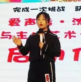 陈瑜：从普通教师家庭到艺术巅峰的独特成长之路，揭秘成功背后的坚持与机遇