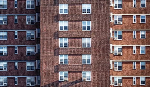 石岩租房、旅游、生活、发展全攻略：深圳低调角落的便捷生活指南