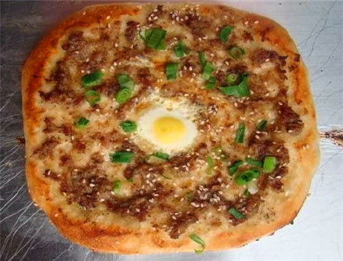 武大郎烧饼：揭秘起源传说、传统工艺与健康吃法，轻松享受美味与营养