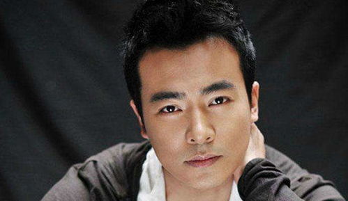 李乐：从青涩新人到实力派演员的蜕变之路，揭秘他的演技突破与代表作品