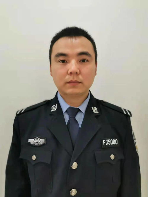 姚威错换人生28年：从辅警到两个家庭的守护者，如何用爱与责任治愈人生创伤