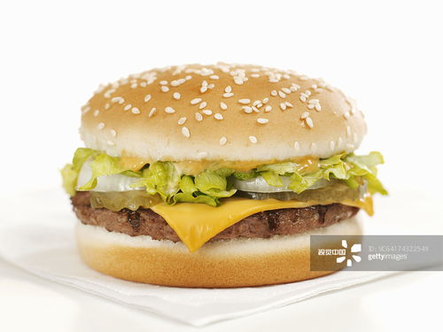 汉堡包用英语怎么说？美式英式发音、点餐用语、文化差异全解析