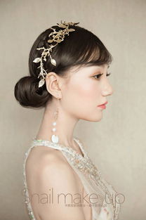 新娘妆全攻略：打造持久自然婚礼妆容，解决脱妆烦恼