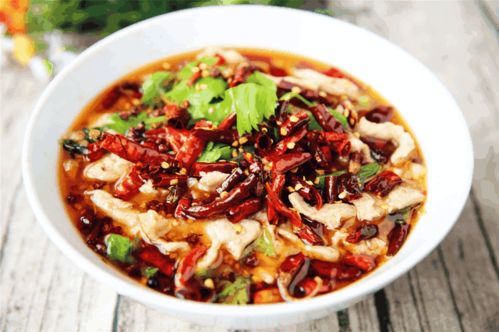 水煮鱼的家常做法：简单几步在家做出地道川菜，麻辣鲜香超下饭