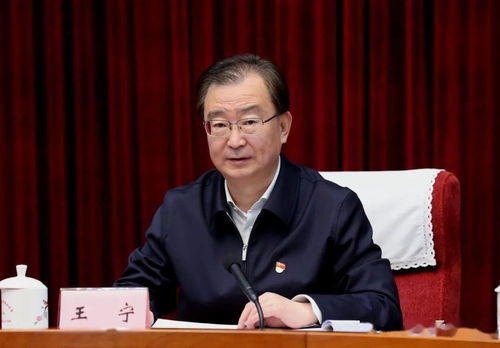 刘宏武职业发展全解析：从基层到高管的成功轨迹与实用经验分享