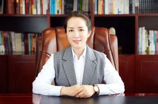 姜平职业成长与成就：从教育背景到行业影响力的完整轨迹解析