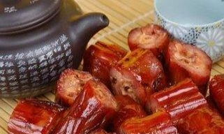 久久鸭脖：从街边小摊到全国连锁的卤味传奇，揭秘麻辣鲜香背后的制作工艺与加盟商机