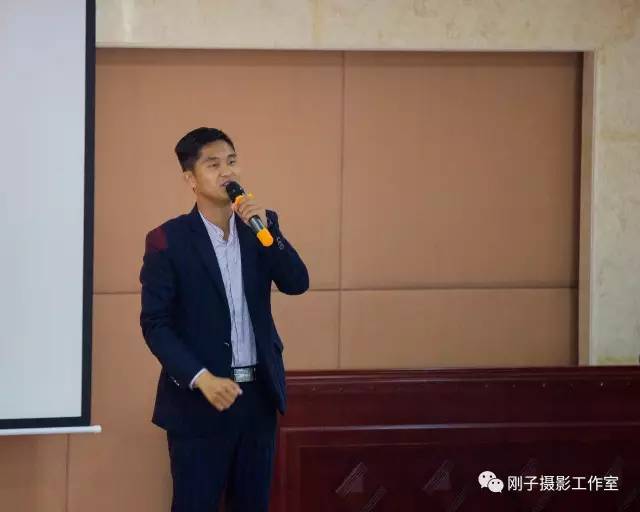 赵老师如何用生动教学点燃学习热情，告别枯燥课堂