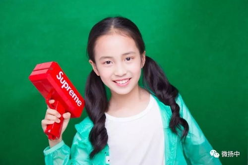 刘菲演艺生涯全解析：从艺术启蒙到经典角色塑造的成长之路