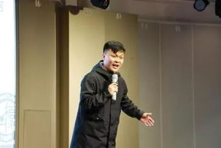 马丽娜：从青涩到成熟的演艺之路，用实力赢得认可与感动