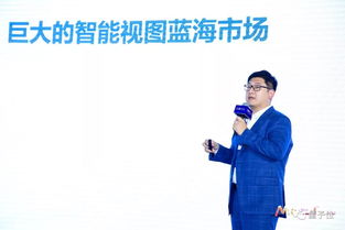 李坚的成长故事：从专业摇摆到行业领袖的蜕变之路