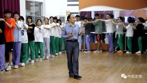 平和双语学校入学指南：轻松掌握招生要求与课程特色，让孩子快乐成长