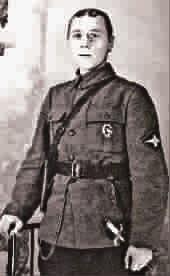 张翼翔：从农家子弟到革命将领的传奇人生，探寻历史人物的成长轨迹与精神品质