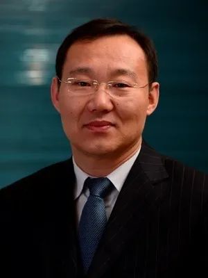 陈昆：从技术专家到行业领袖的成长轨迹与成功秘诀