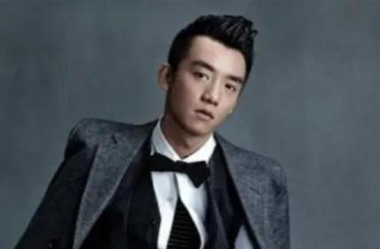 王子鸣演艺生涯全解析：从北影学子到实力派演员的真诚之路