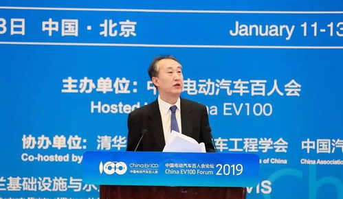 戴斌：30年深耕中国旅游研究，揭秘政府引导与市场主导的智慧旅游发展策略