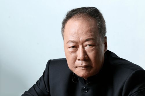 田鹏职业生涯与技术分析：从默默无闻到智慧型选手的成长之路