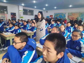 杨老师互动式个性化教学：告别沉闷课堂，激发学习热情与创新思维