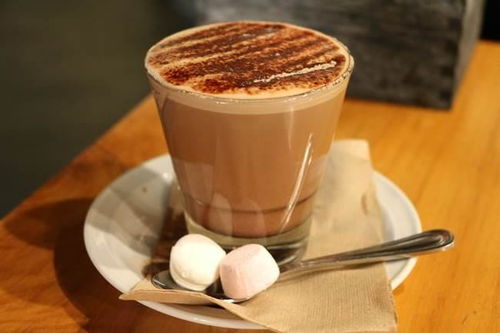 想学做奶茶？从零开始轻松掌握制作技巧，省钱又健康