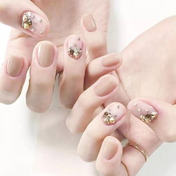 豹纹美甲图片：在家轻松打造野性优雅指尖，告别单调造型