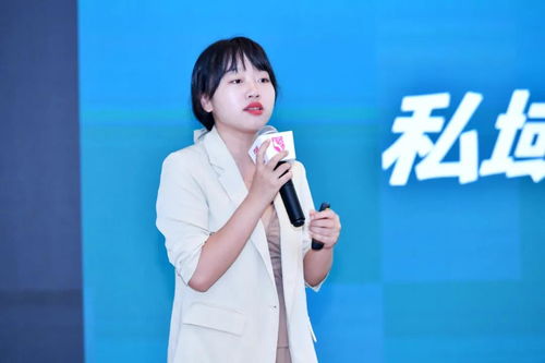 陈丹丹：从设计新人到行业领袖的成长之路，揭秘她如何坚持热爱、把握机遇成就非凡