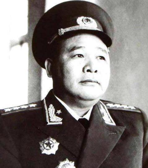 徐海东简历：从农家子弟到开国大将的革命传奇与军事智慧