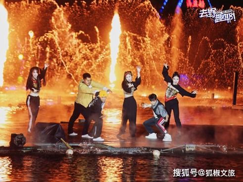 彭成教育集团：感恩教育如何让孩子更快乐成长？揭秘从演讲到全国品牌的发展历程