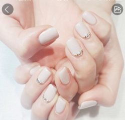 美容美甲加盟开店全攻略：轻松掌握行业趋势与运营技巧，开启美丽事业