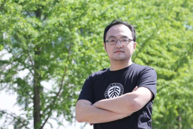 王跃：从物理天才到量子材料先驱，揭秘他如何用科学改变世界