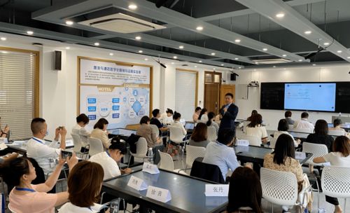 教育培训行业现状与未来趋势：把握数字化转型与个性化学习新机遇，轻松应对市场变革