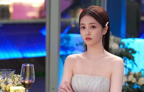 王佳敏：从普通女孩到行业专家的成长之路，揭秘她的成功秘诀与设计智慧