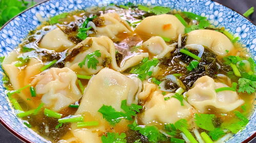福建千里香馄饨：揭秘皮薄馅嫩、汤鲜味美的制作秘诀，轻松在家复刻传统美味
