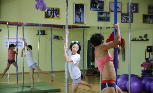 舞蹈工作室：释放压力、塑形健身、结交舞友的快乐选择