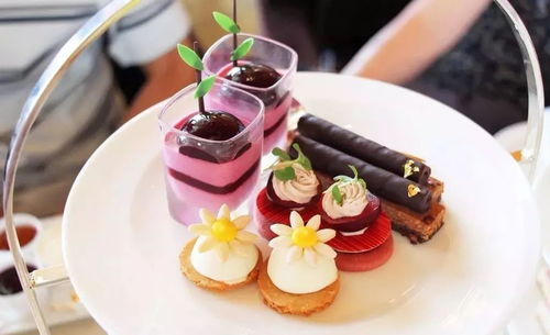 甜点师职业全解析：从入门到精通，掌握甜蜜事业的核心技能与晋升路径