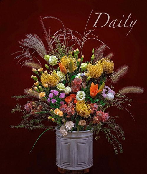 插花作品构图与养护全攻略：轻松掌握专业技巧，让鲜花持久绽放