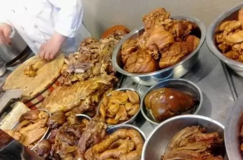 骨里香卤味：从街头小吃到连锁品牌的便捷美味之旅