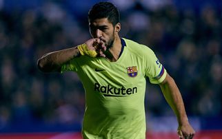 苏索足球生涯全解析：从西班牙青训到英超意甲西甲的成长之路与成功秘诀