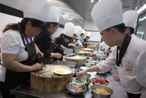 厨艺培训课程全攻略：轻松掌握烹饪技巧，开启美食人生