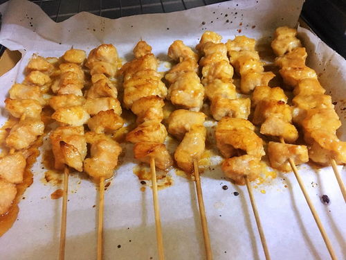 炸鸡叉骨制作全攻略：从腌制到炸制，轻松做出夜市同款美味