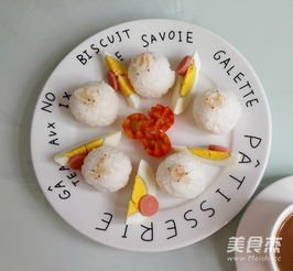 饭团做法全攻略：从零基础到创意造型，轻松捏出完美饭团