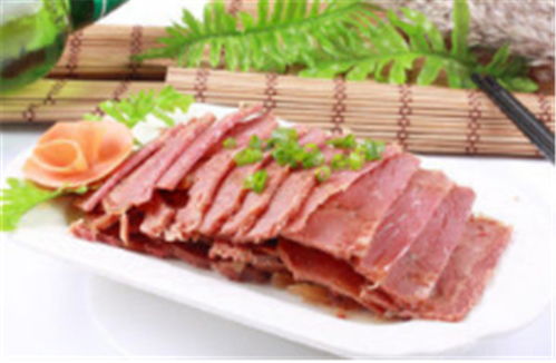 驴肉的做法大全：从清炖到烧烤，轻松掌握美味秘诀，让家人爱上健康滋补佳肴