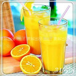鲜榨果汁配方大全：简单制作美味健康饮品，轻松享受营养与快乐